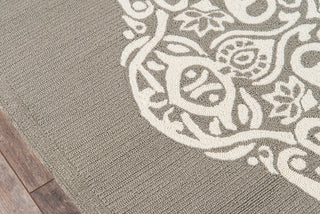 Momeni Veranda VR-58 Grey Area Rug Closeup