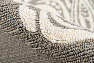 Momeni Veranda VR-58 Grey Area Rug Detail Shot