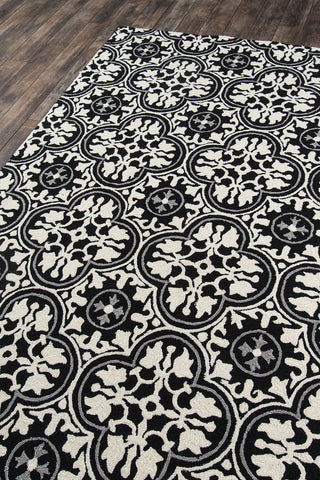 Momeni Veranda VR-77 Black Area Rug Corner Image