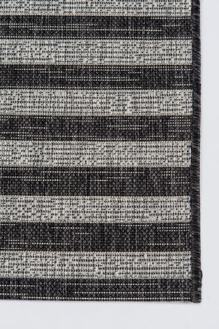 Momeni Villa VI-07 Charcoal Area Rug by Novogratz Close up