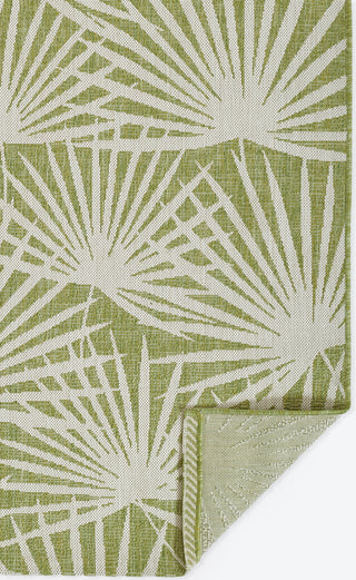 Momeni Villa VI-14 Green Area Rug by Novogratz Close up