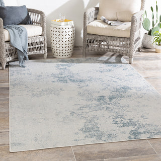 Surya Veranda VRD-2315 Area Rug Room Scene Feature