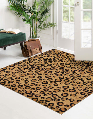 Unique Loom Wildlife T-G297A Light Brown Area Rug Square Lifestyle Image