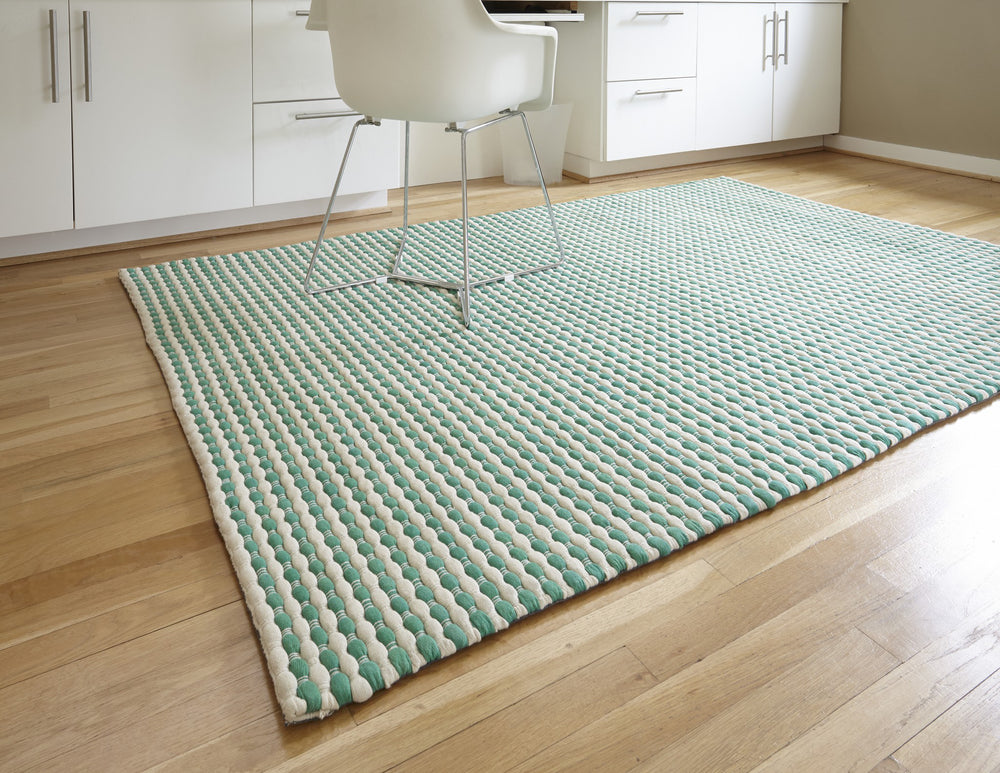 Loloi Wonder WO-01 Emerald Area Rug Room Scene Feature