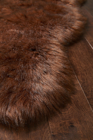 Loloi Yukon Shag YU-01 Brown/Black Area Rug Corner Feature