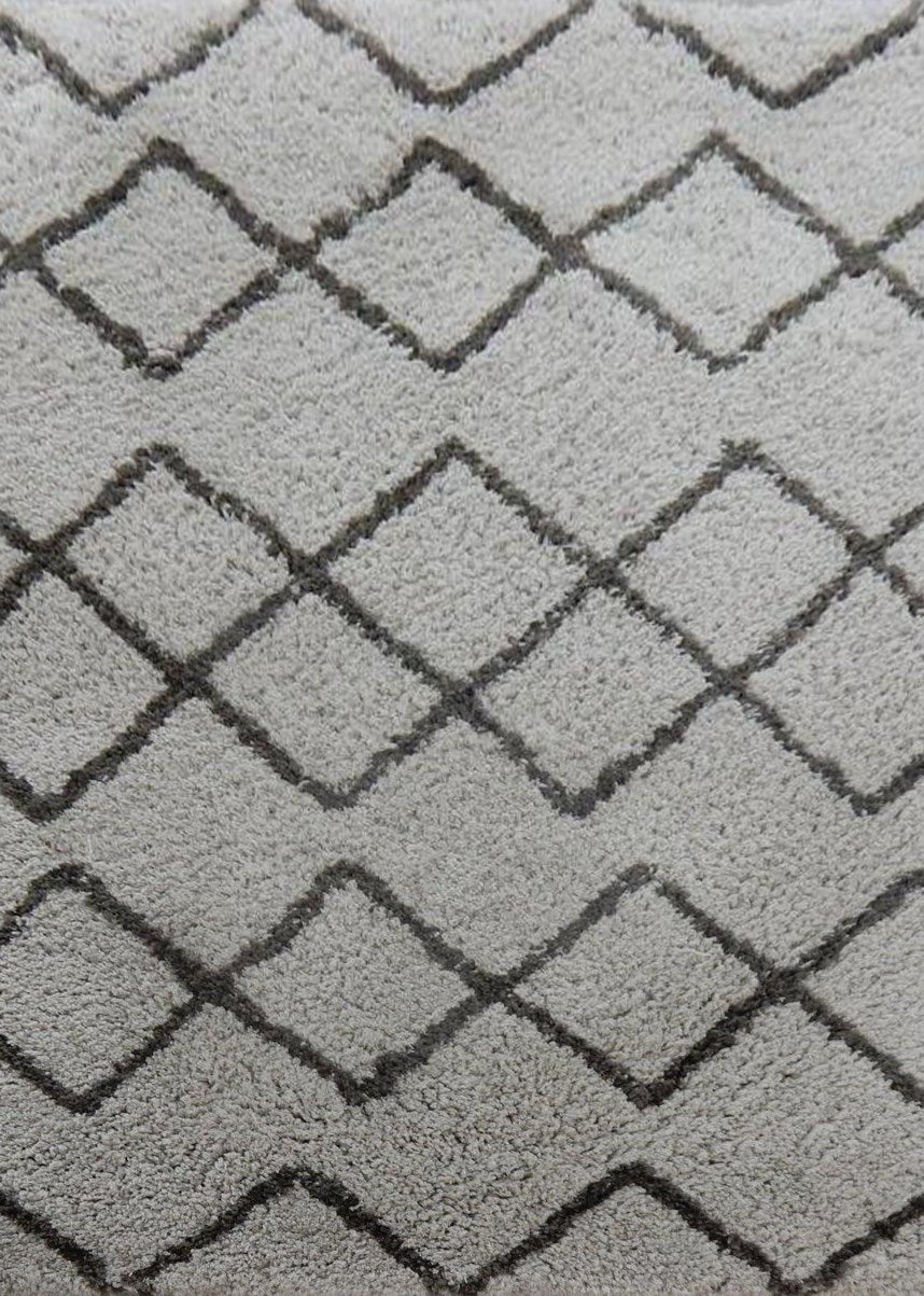 Chandra Zoya ZOY-45804 Area Rug
